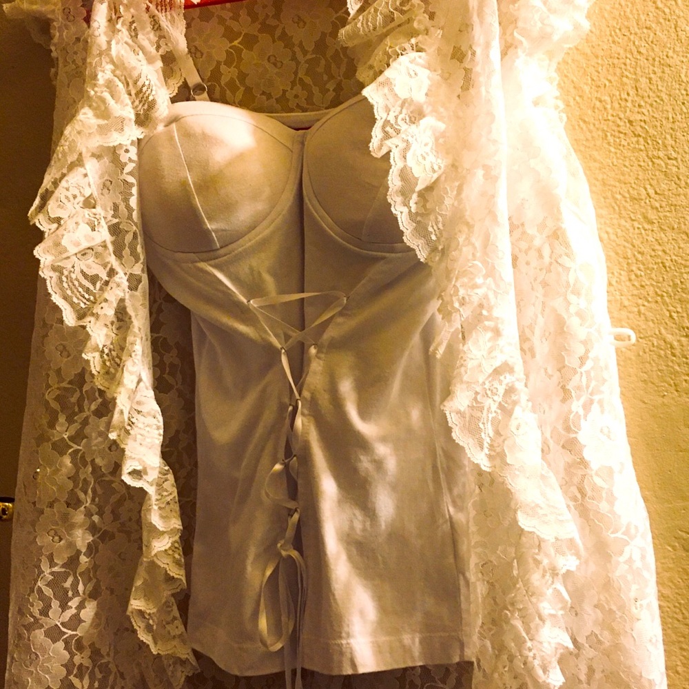 SUPER SEXY LACE UP CORSET TOP AND LACE ROBE